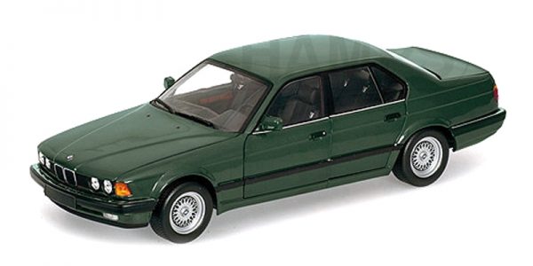 1:18 1986 BMW 730i (E32) - Green