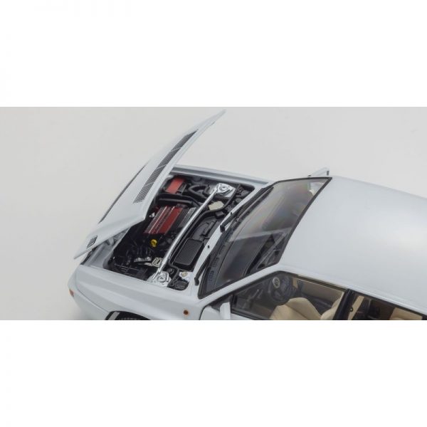1:18 Lancia Delta Integrale Evolzione II - White