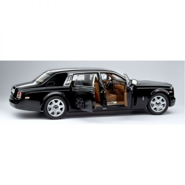 1:18 Rolls-Royce Phantom EWB - Diamond Black